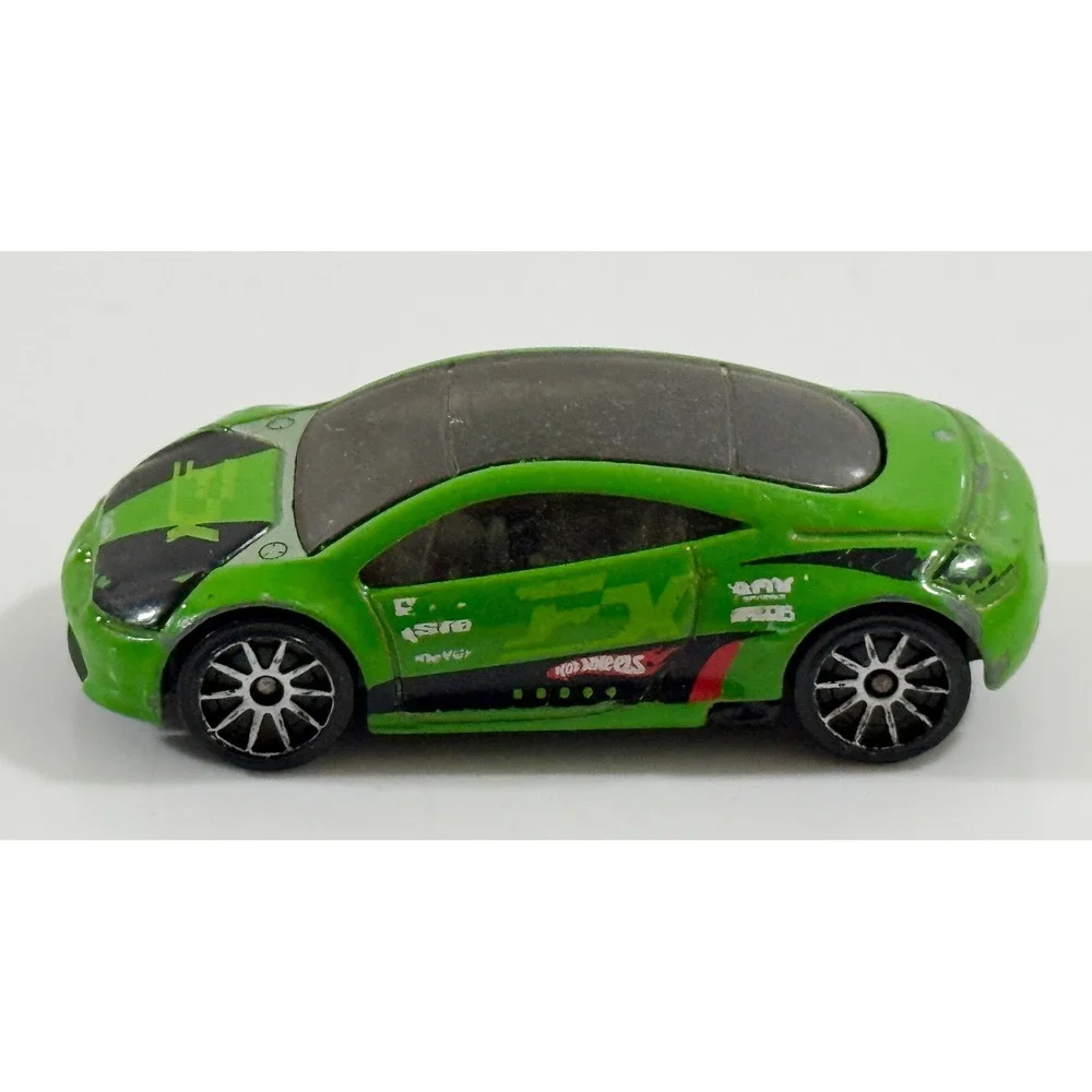 Hot Wheels Mitsubishi Eclipse Concept Car Kids 1:64 Green Diecast Racing Toy